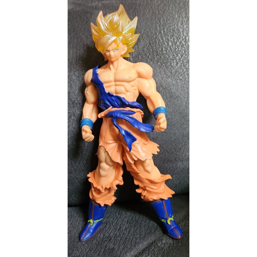dragon ball z super saiyan son goku Bandai 2013